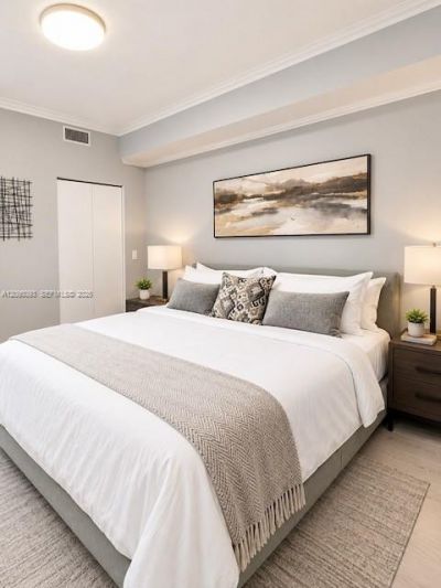 31 SE 5th St , Unit 4118, Miami, FL 33131 Photo