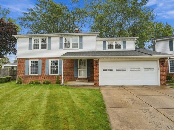 76 Janine Court, Cheektowaga, NY 14227