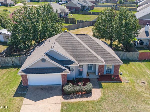 632 Post Oak Place, Pearl, MS 39208