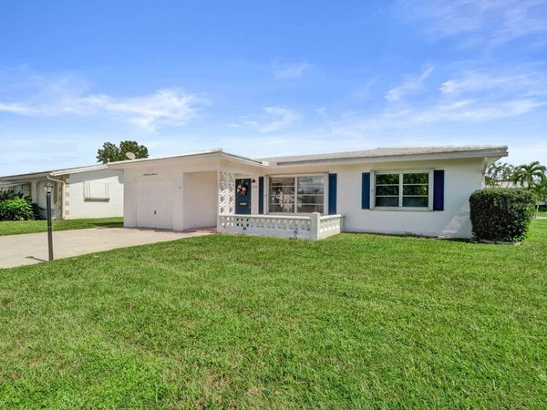 2700 NW 4TH Avenue, Pompano Beach, FL 33064