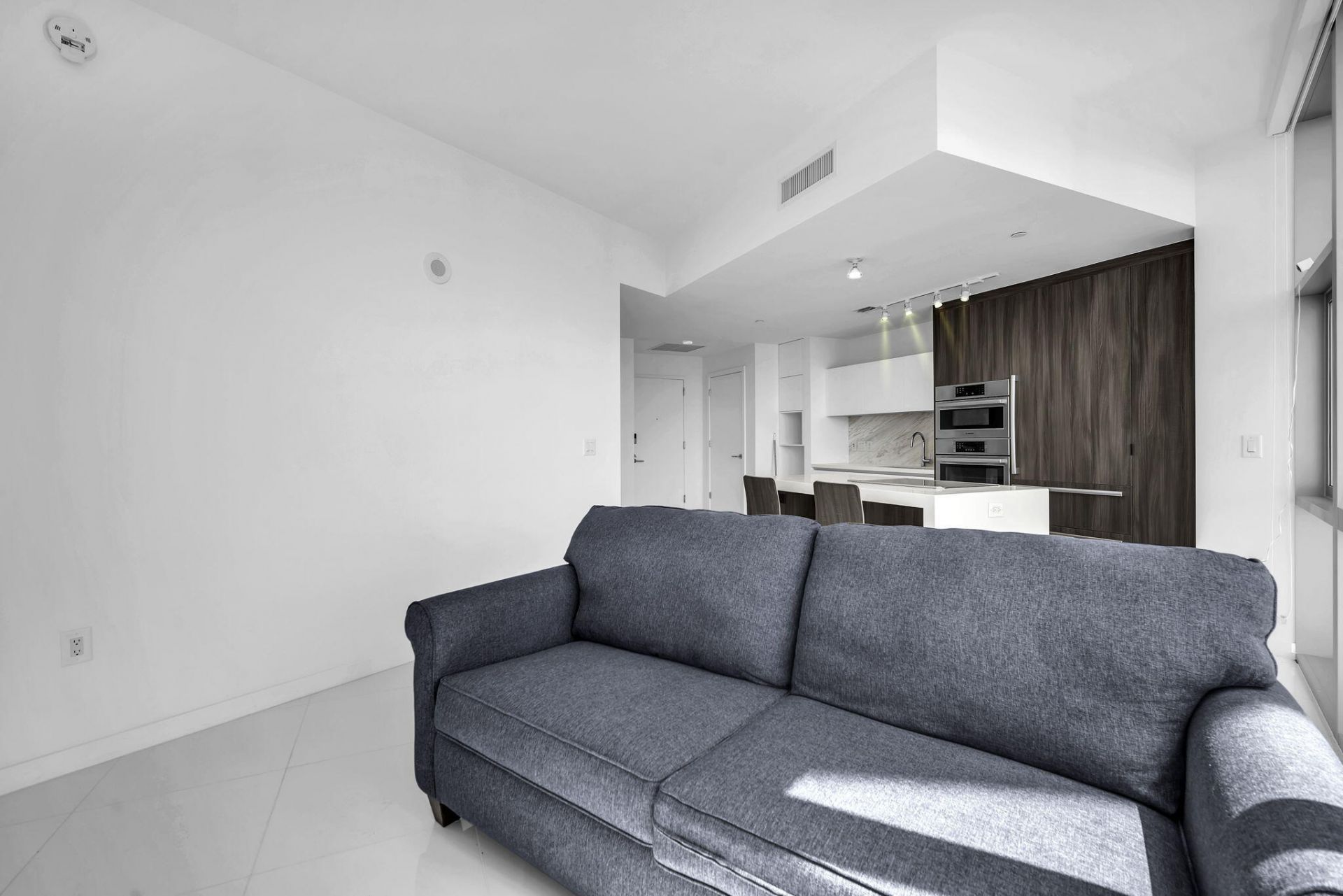 851 NE 1st Avenue, Unit 1002, Miami, FL 33132 Photo