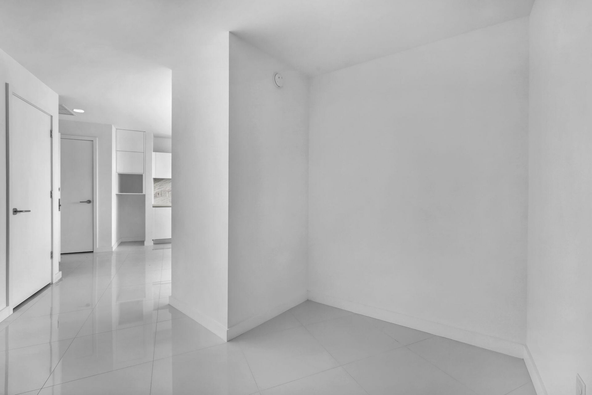 851 NE 1st Avenue, Unit 1002, Miami, FL 33132 Photo
