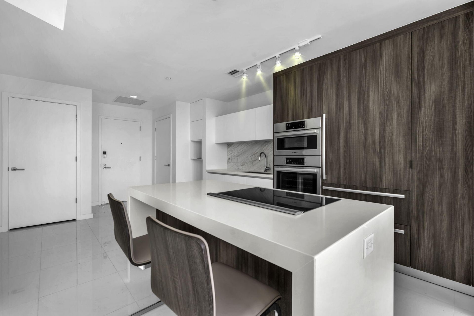 851 NE 1st Avenue, Unit 1002, Miami, FL 33132 Photo