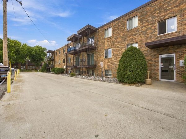 3108 5th Street S, Unit 9, Moorhead, MN 56560