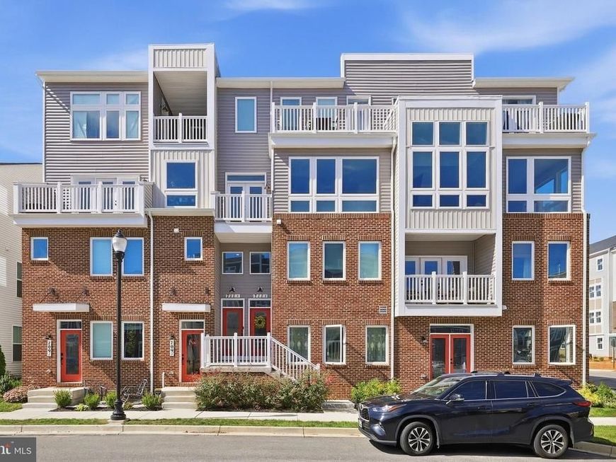 711 Iron Forge Road, Unit 28, Frederick, MD 21702 Main Photo