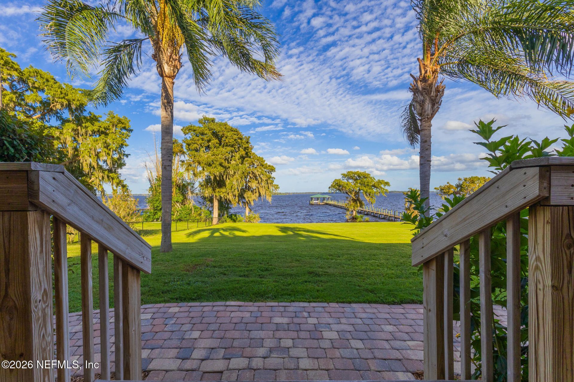 1 Magnolia Avenue, Crescent City, FL 32112 Photo