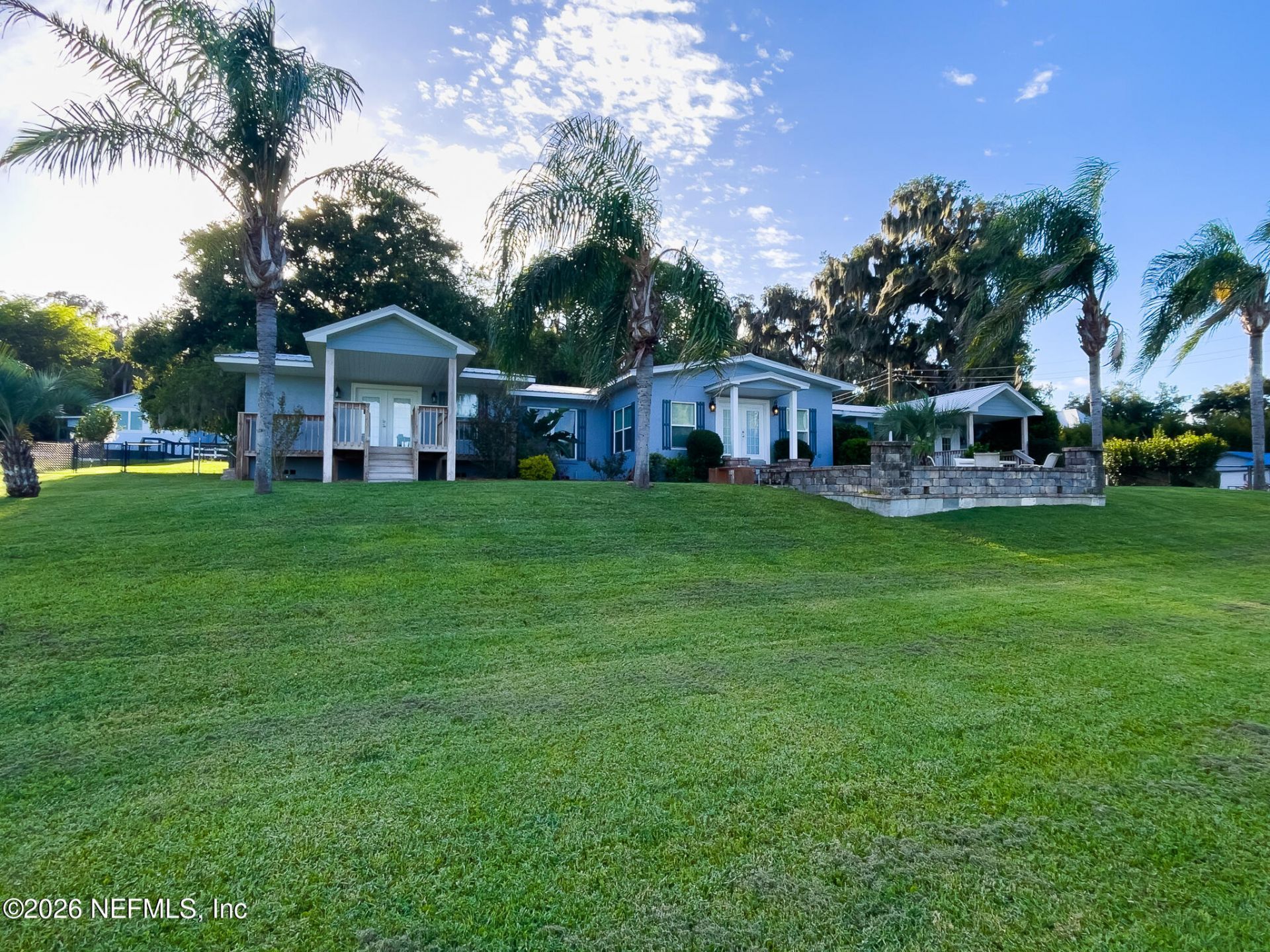 1 Magnolia Avenue, Crescent City, FL 32112 Photo