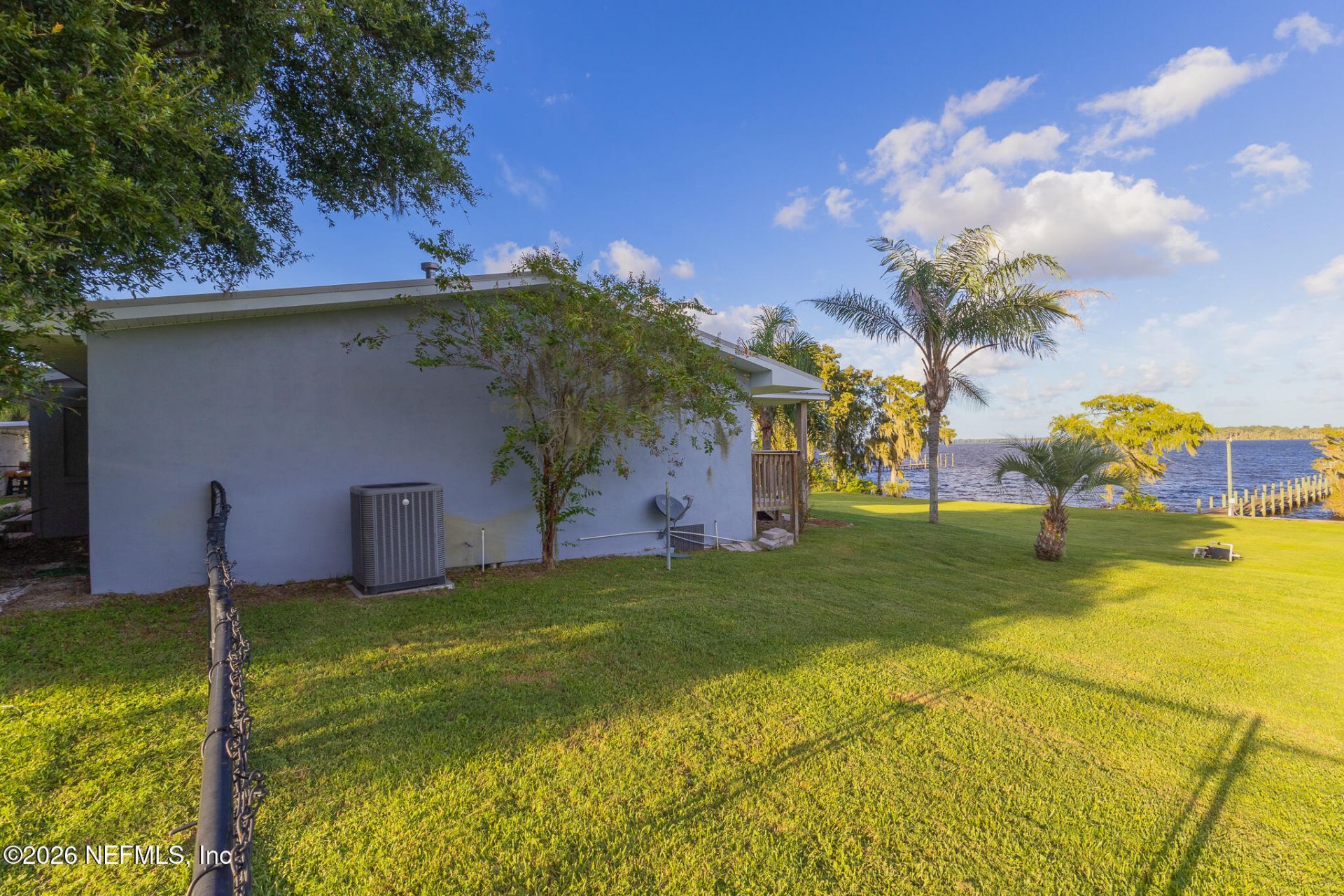 1 Magnolia Avenue, Crescent City, FL 32112 Photo