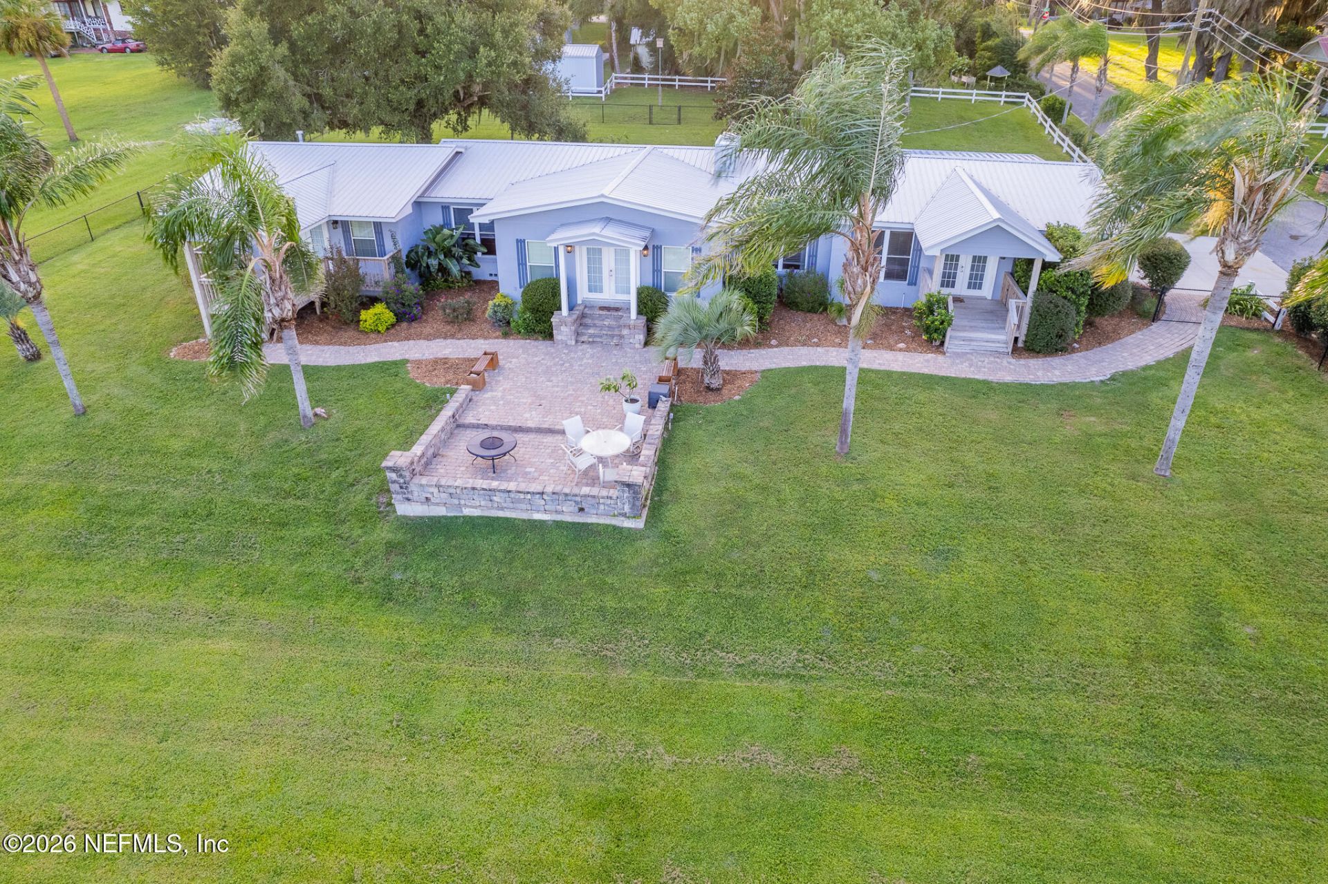 1 Magnolia Avenue, Crescent City, FL 32112 Photo