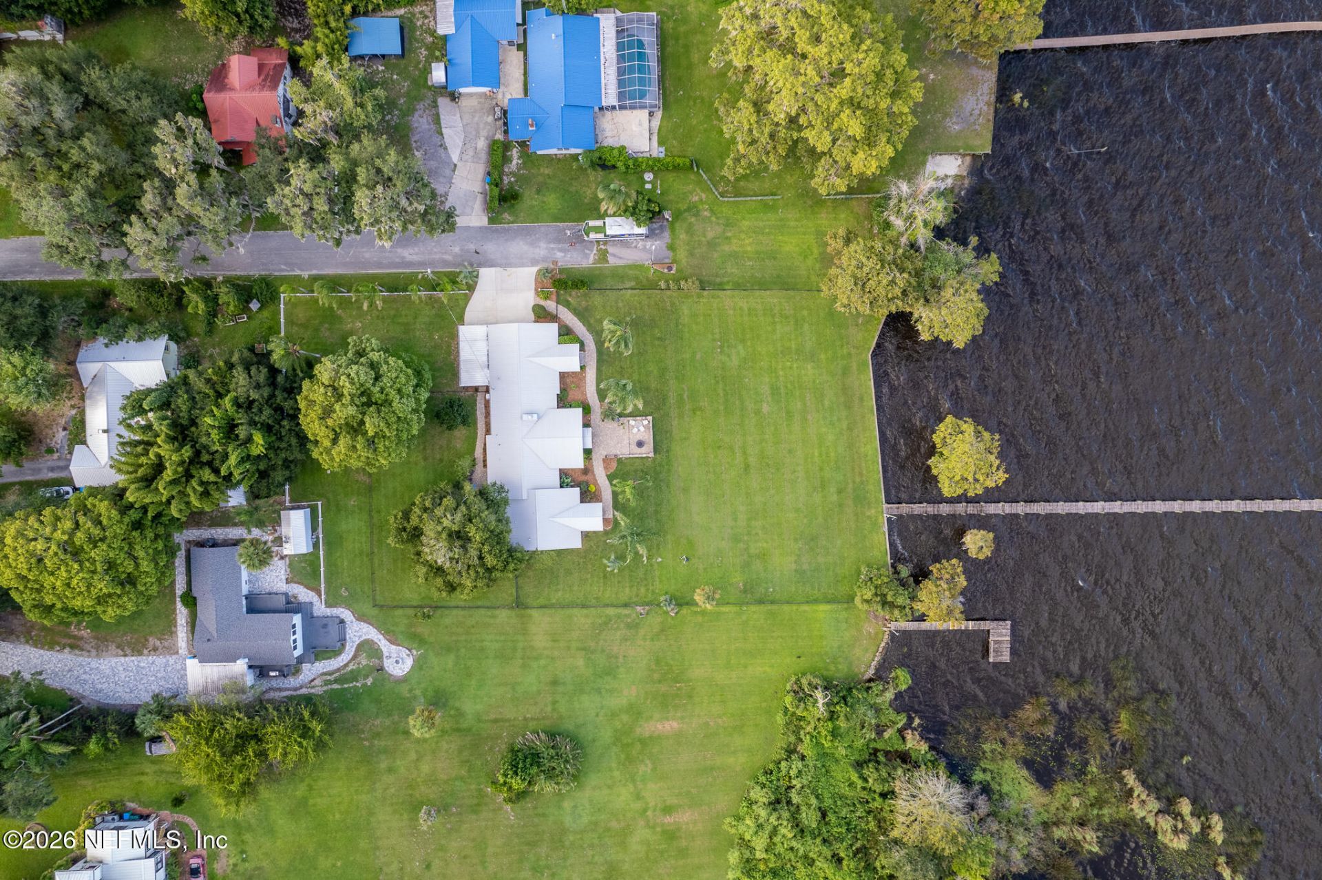 1 Magnolia Avenue, Crescent City, FL 32112 Photo