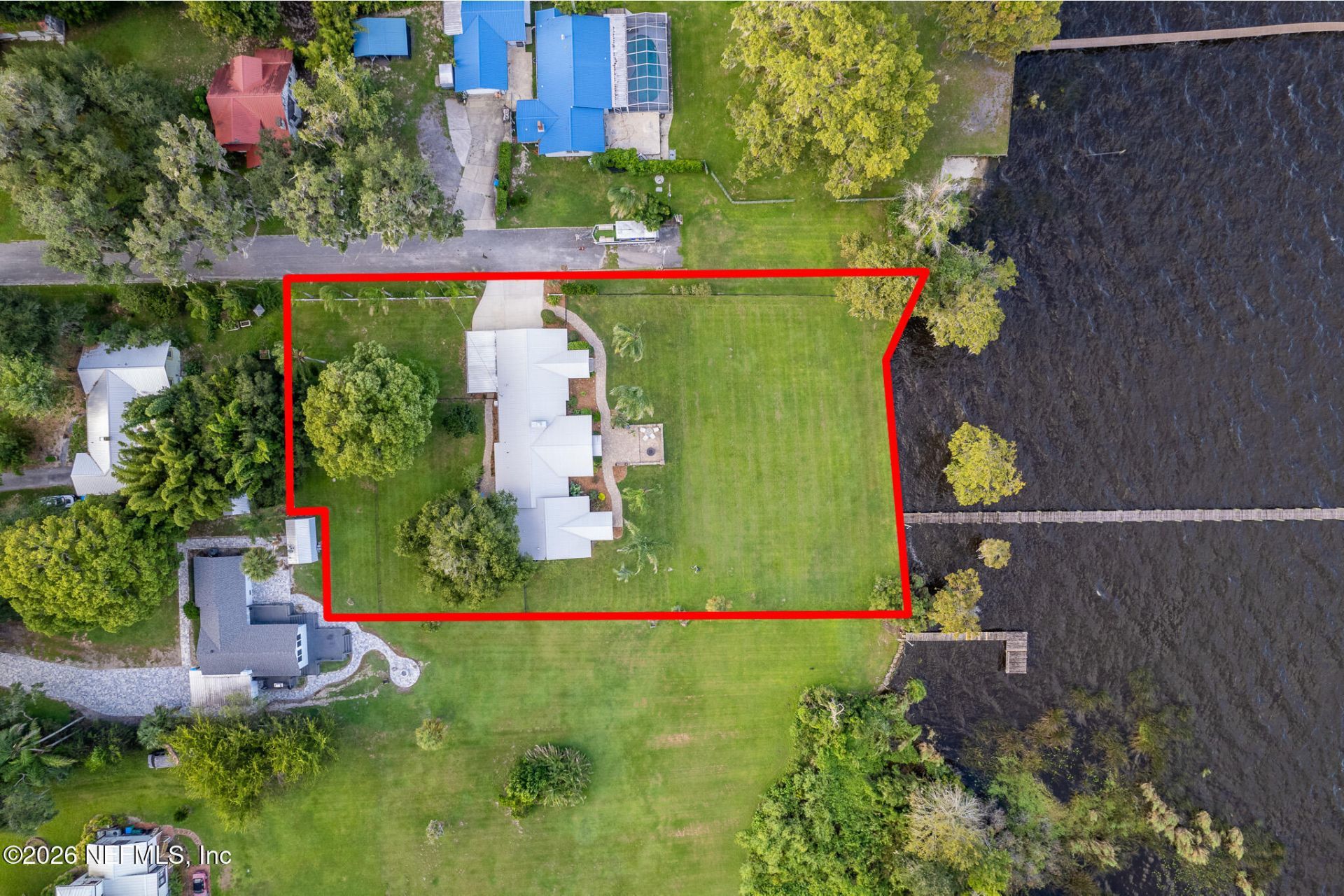 1 Magnolia Avenue, Crescent City, FL 32112 Photo