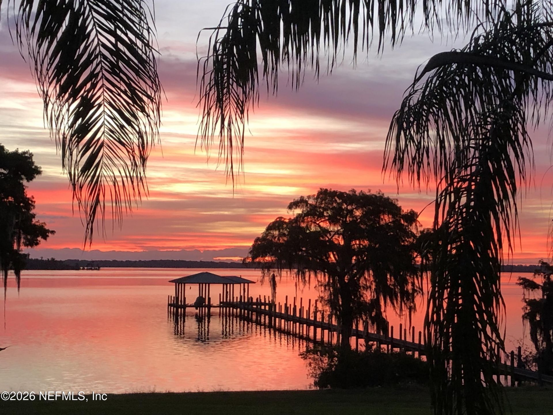 1 Magnolia Avenue, Crescent City, FL 32112 Photo