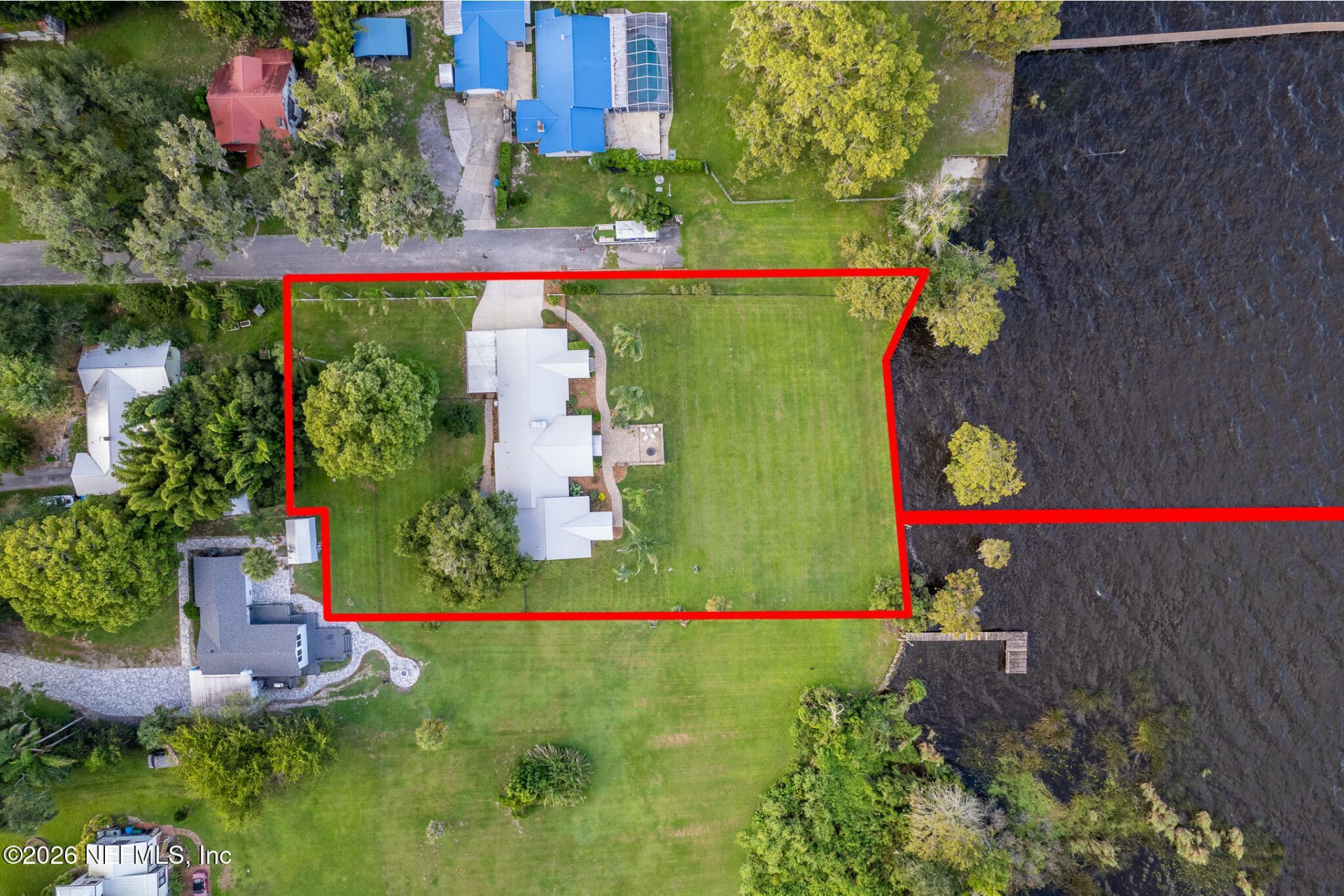 1 Magnolia Avenue, Crescent City, FL 32112 Photo