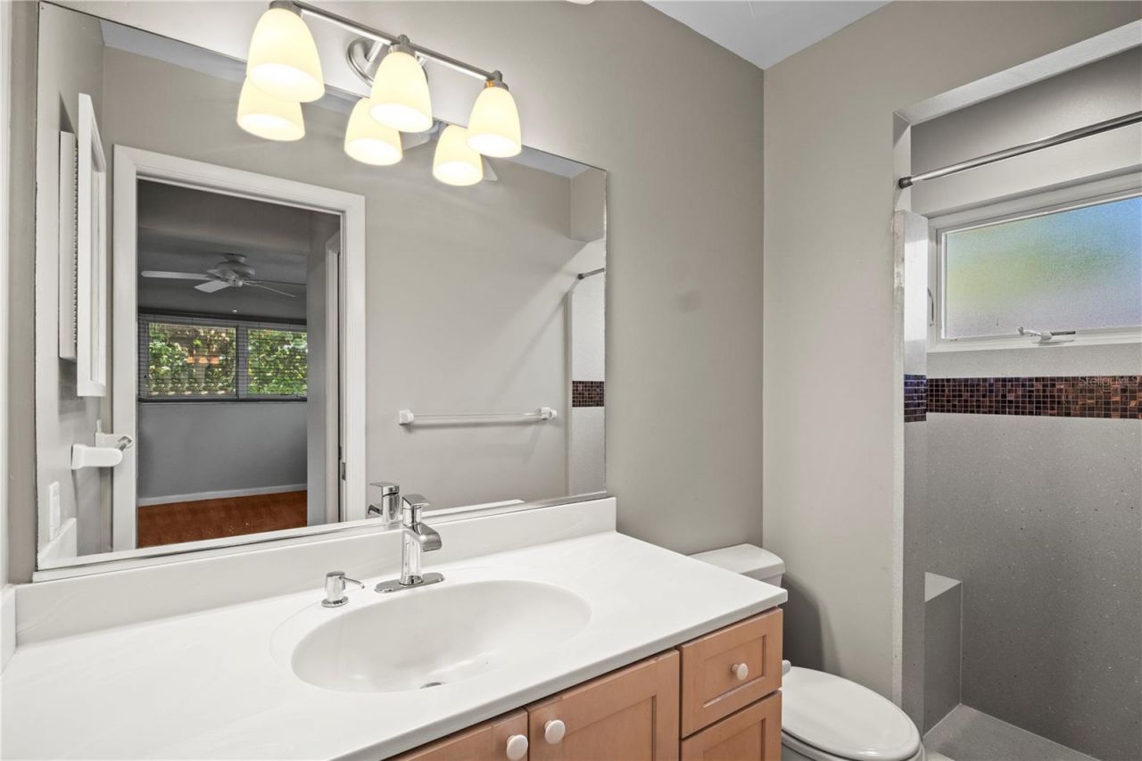 6512 Bowline Drive , Sarasota, FL 34231 Photo