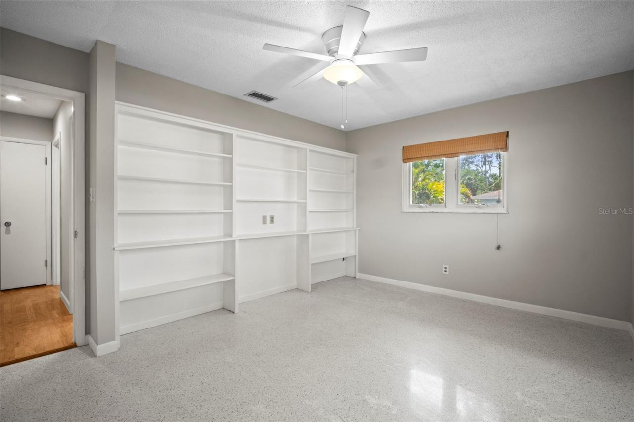 6512 Bowline Drive , Sarasota, FL 34231 Photo