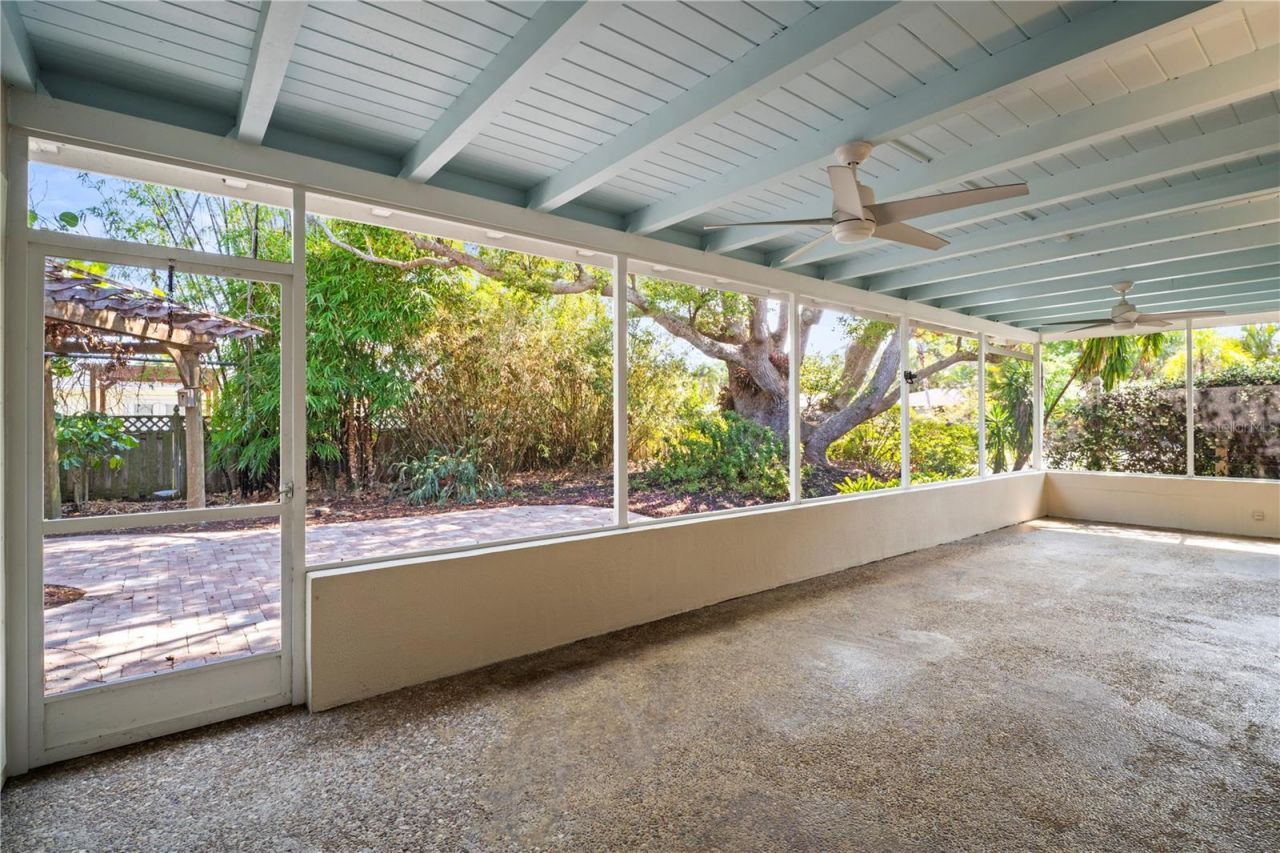 6512 Bowline Drive , Sarasota, FL 34231 Photo