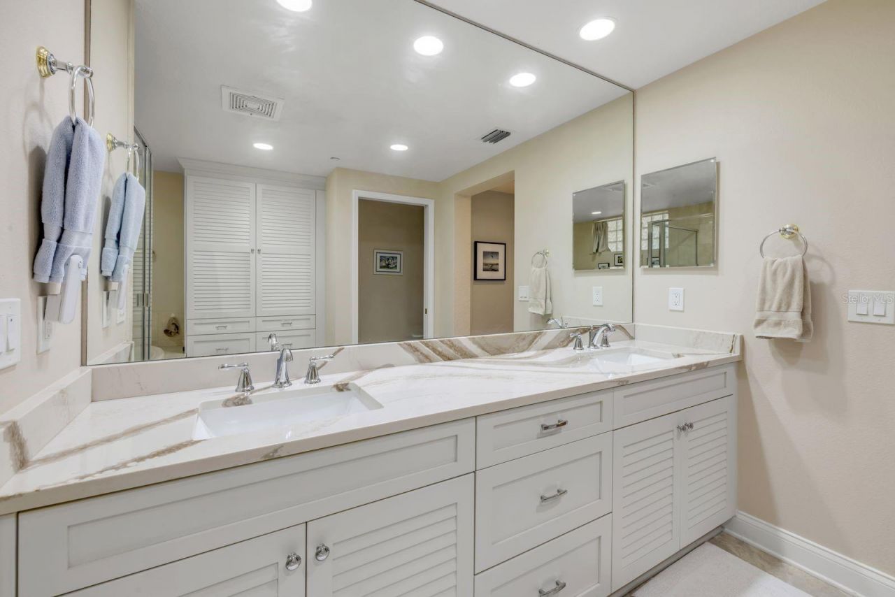 259 Minorca Beach Way, Unit 902, New Smyrna Beach, FL 32169 Photo