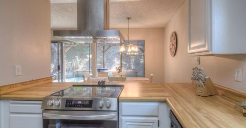8225 Foxfire Dr, Orangevale, CA 95662 Photo