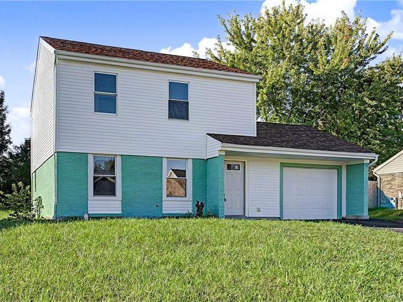 2073 Thimble Creek Drive, Trotwood, OH 45426 Photo 2