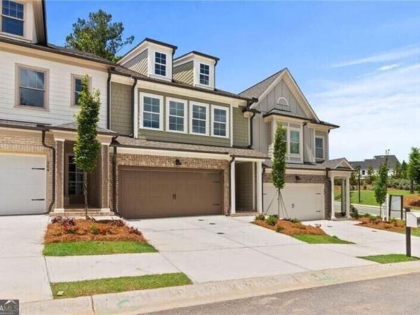 302 North Rampart Street, Canton, GA 30114