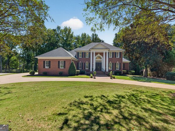 125 Torrey Pines Court, Newnan, GA 30265