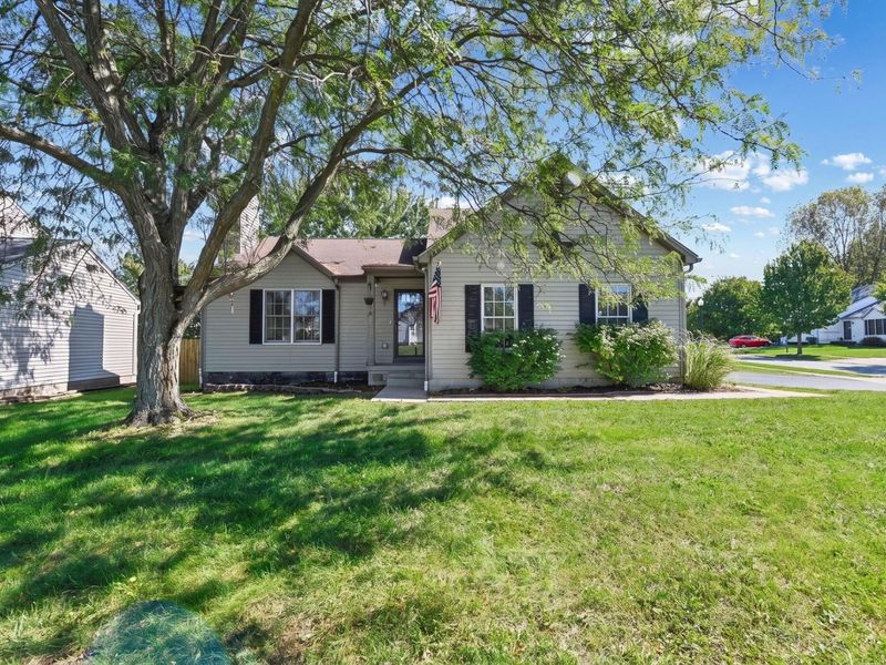 2162 Forestwind Drive , Grove City, OH 43123 Photo 2