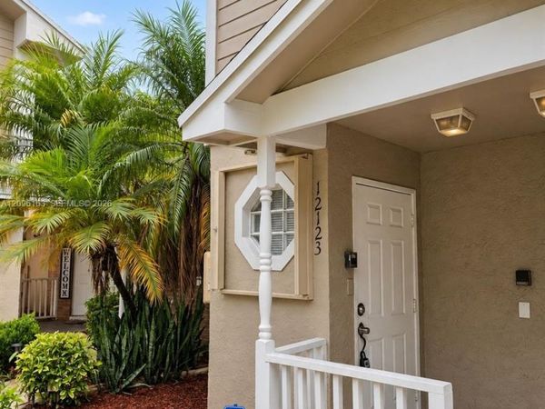 12123 NW 36th Pl , Unit 2-U, Sunrise, FL 33323