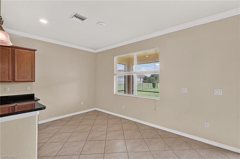 3576 Valle Santa Cir, Cape Coral, FL 33909 Photo