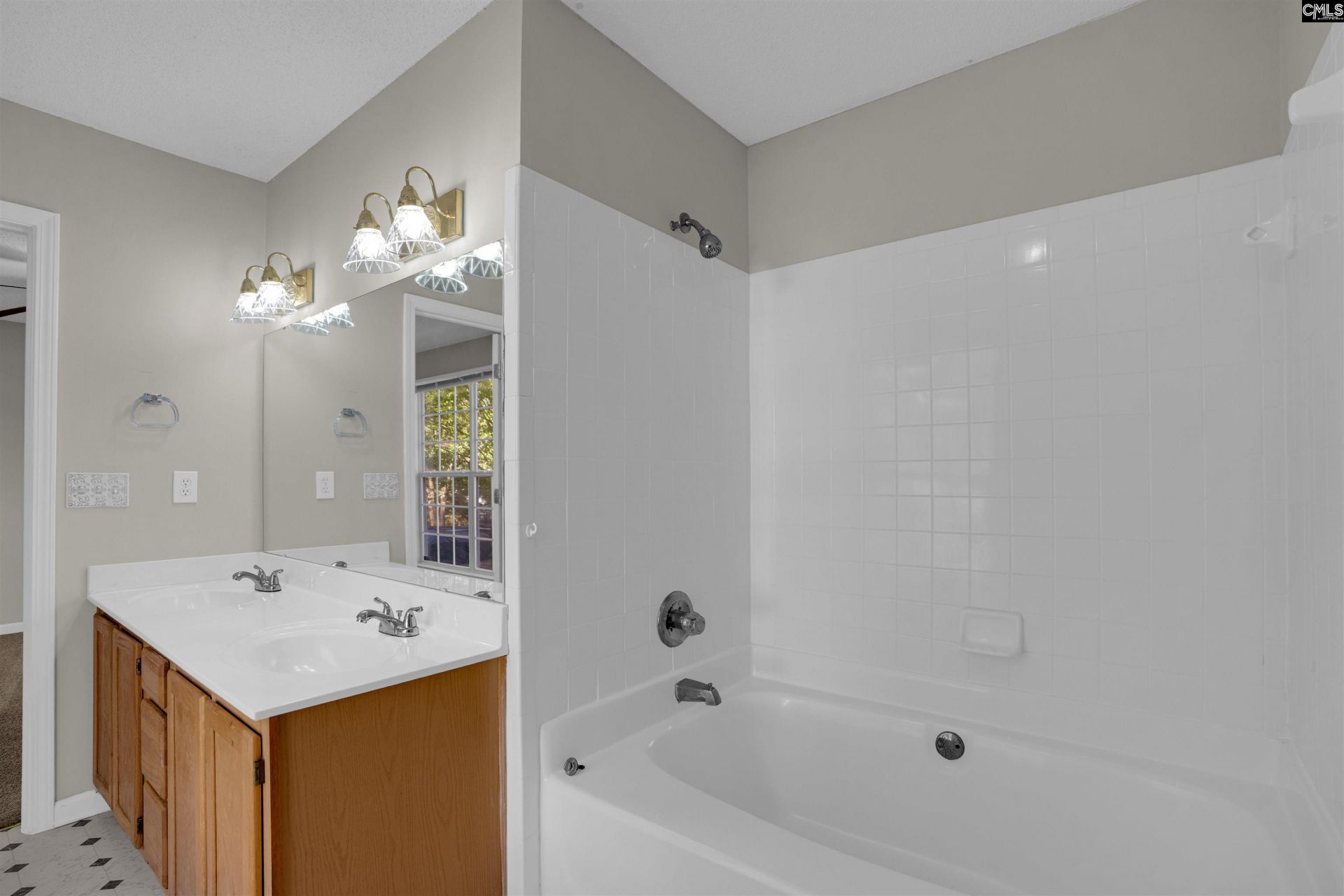 239 Bradstone Road  Photo 20