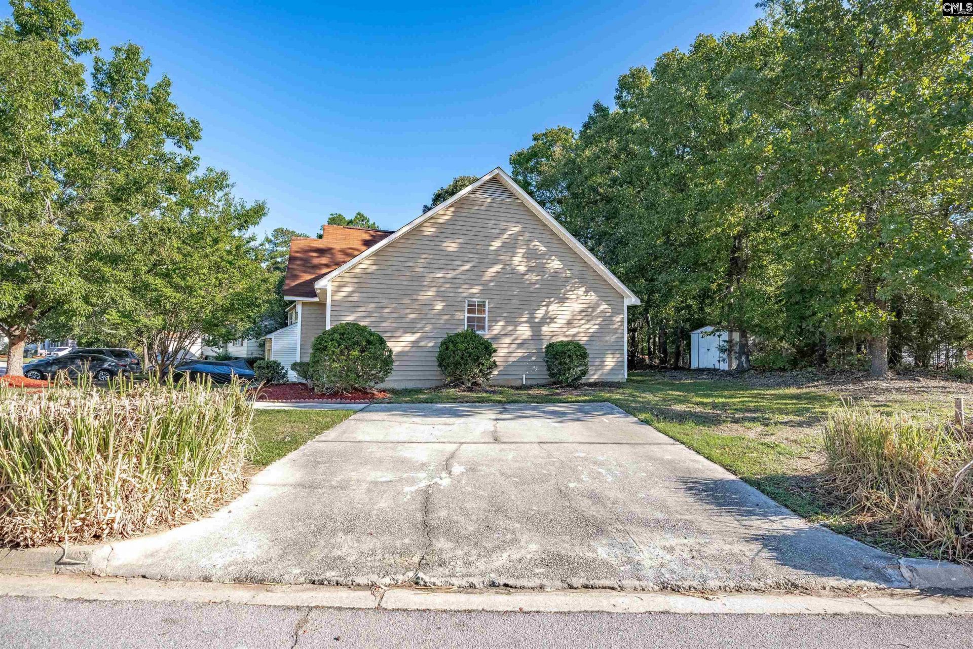 239 Bradstone Road  Photo 28