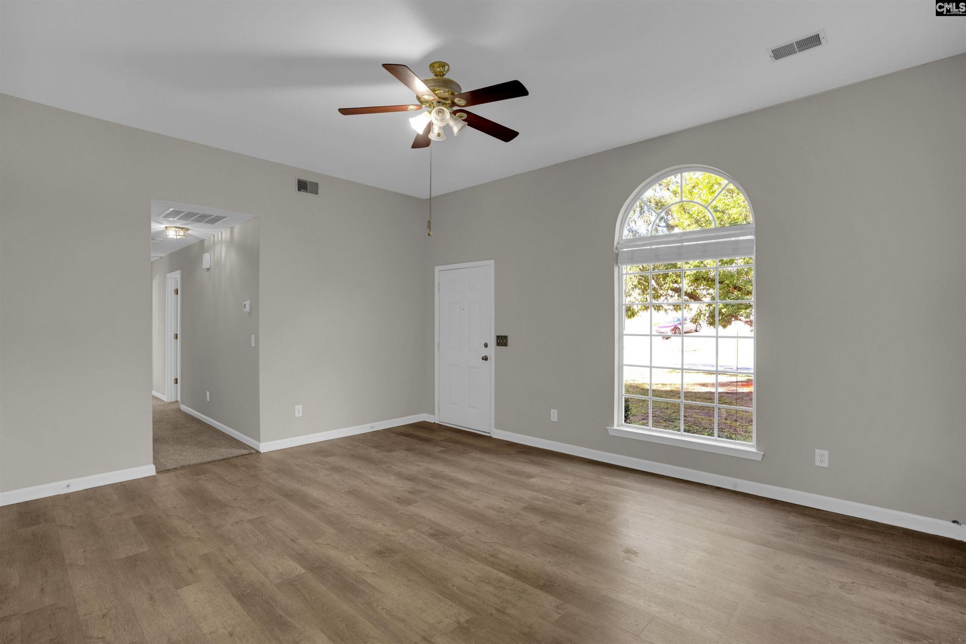 239 Bradstone Road  Photo 8