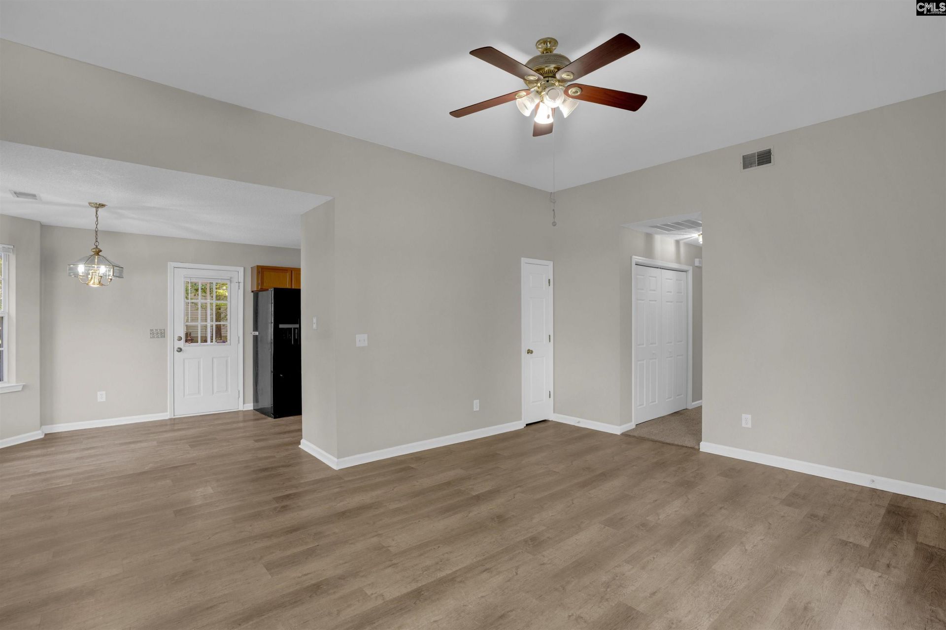 239 Bradstone Road  Photo 9