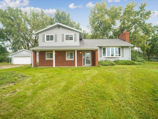 3768 W Ranchero Road, Cedar Falls, IA 50613