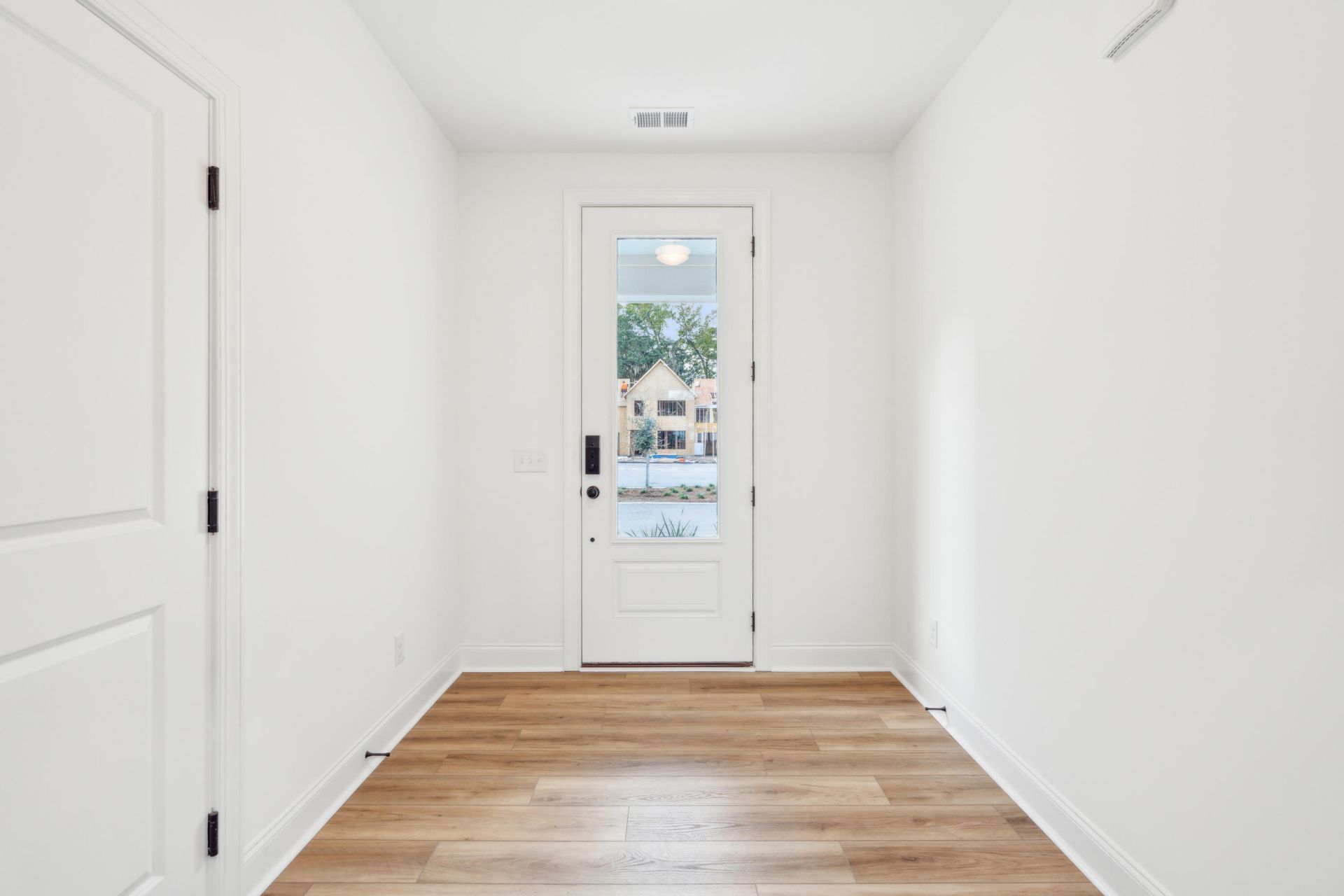 316 Livewell Court Photo 15