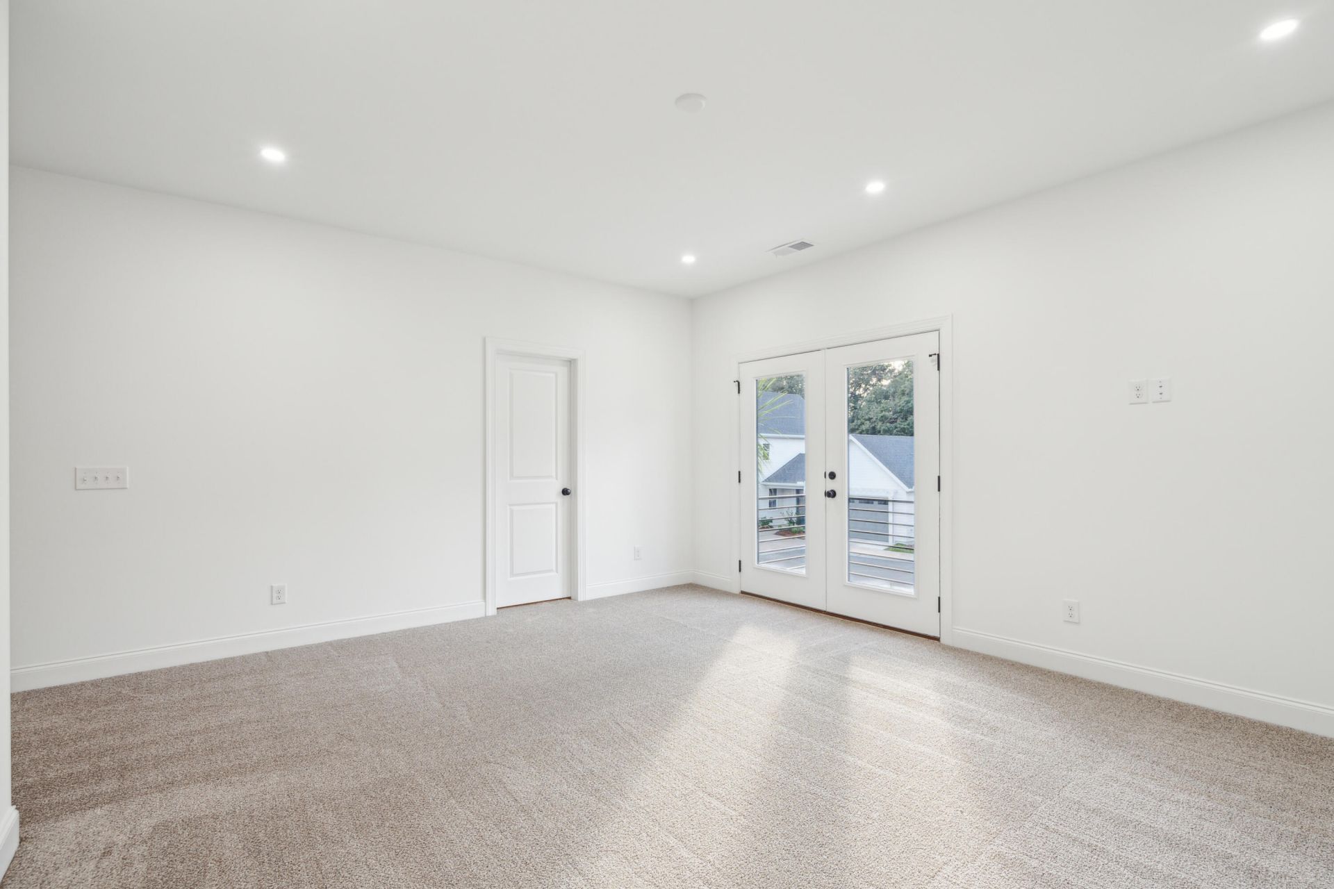 316 Livewell Court Photo 42