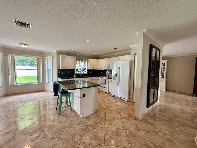 3609 Newport Avenue, Boynton Beach, FL 33436 Photo