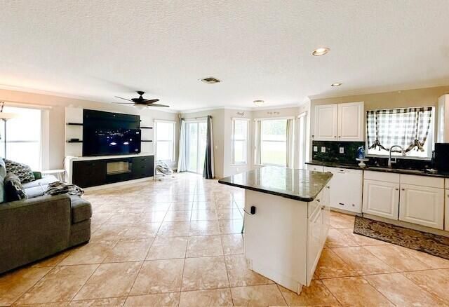 3609 Newport Avenue, Boynton Beach, FL 33436 Photo