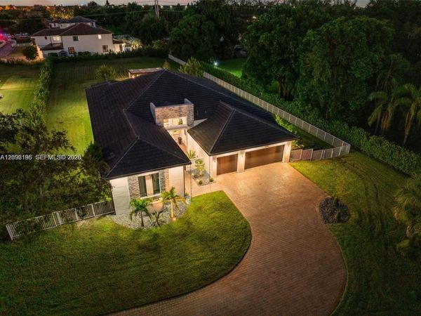 5000 SW 159th Ave , Southwest Ranches, FL 33331