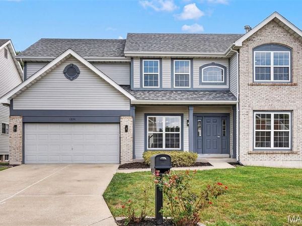1224 Cold Spring Drive, O'Fallon, MO 63368