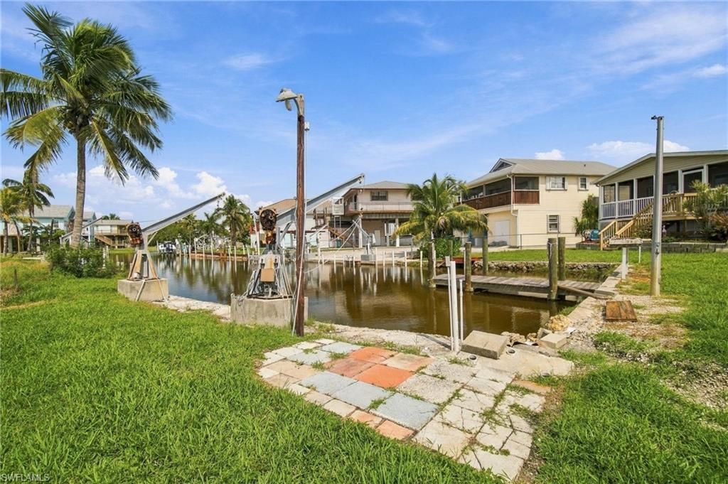 1241 S Lopez Ln, Chokoloskee, FL 34138 Photo