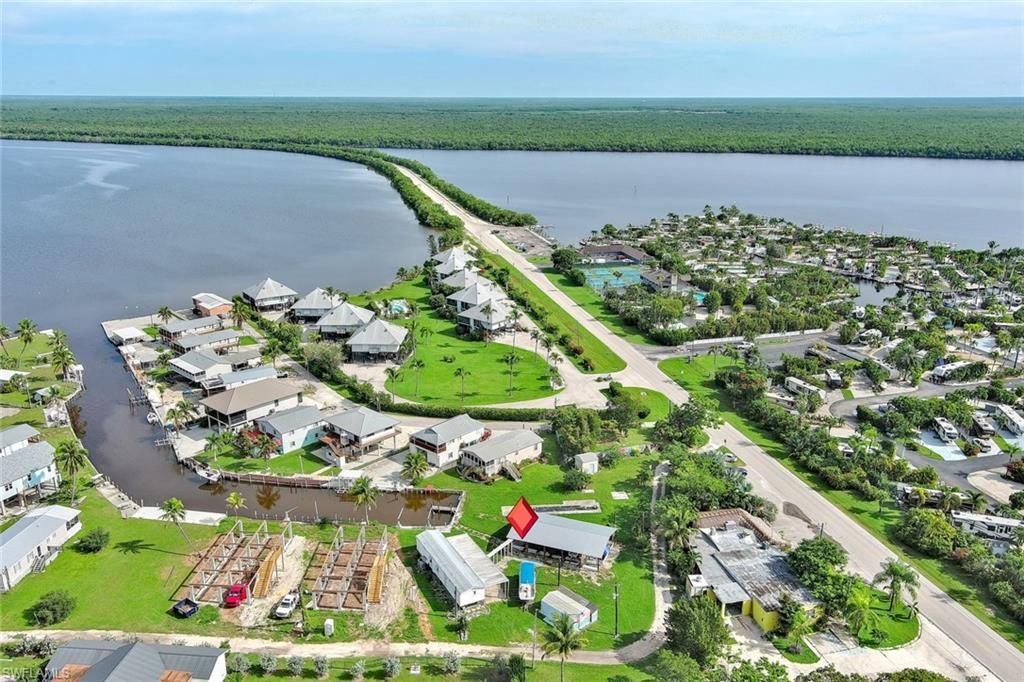 1241 S Lopez Ln, Chokoloskee, FL 34138 Photo