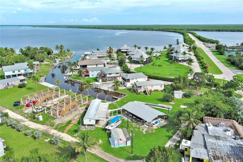 1241 S Lopez Ln, Chokoloskee, FL 34138 Photo
