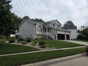 7920 Cheney Ridge Road, Lincoln, NE 68516