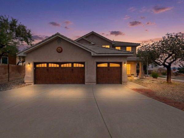 5715 La Colonia Drive NW, Albuquerque, NM 87120