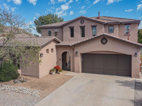 8315 Mesa Top Road NW, Albuquerque, NM 87120