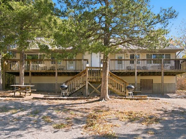 152 & 154 Deep Water Circle, Reeds Spring, MO 65737