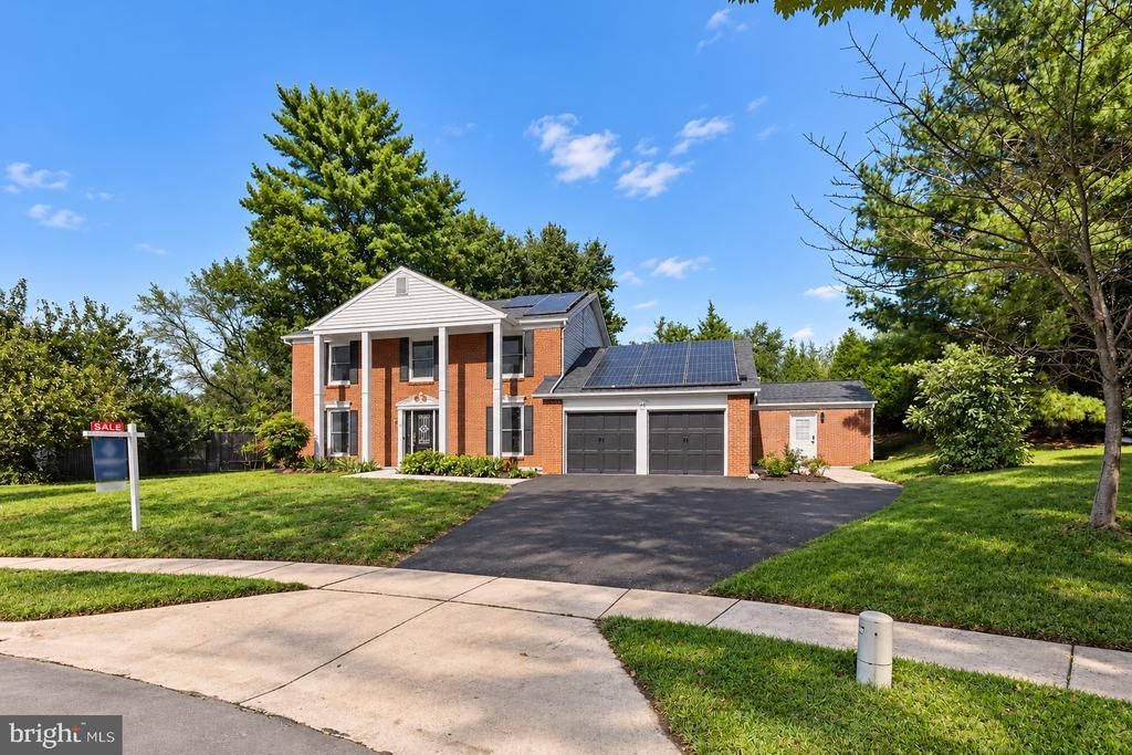 9 RICHVIEW COURT, POTOMAC, MD 20854