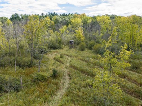 N3403 Ebert Road, New London, WI 54961