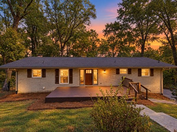 920 Rodney Dr, Nashville, TN 37205
