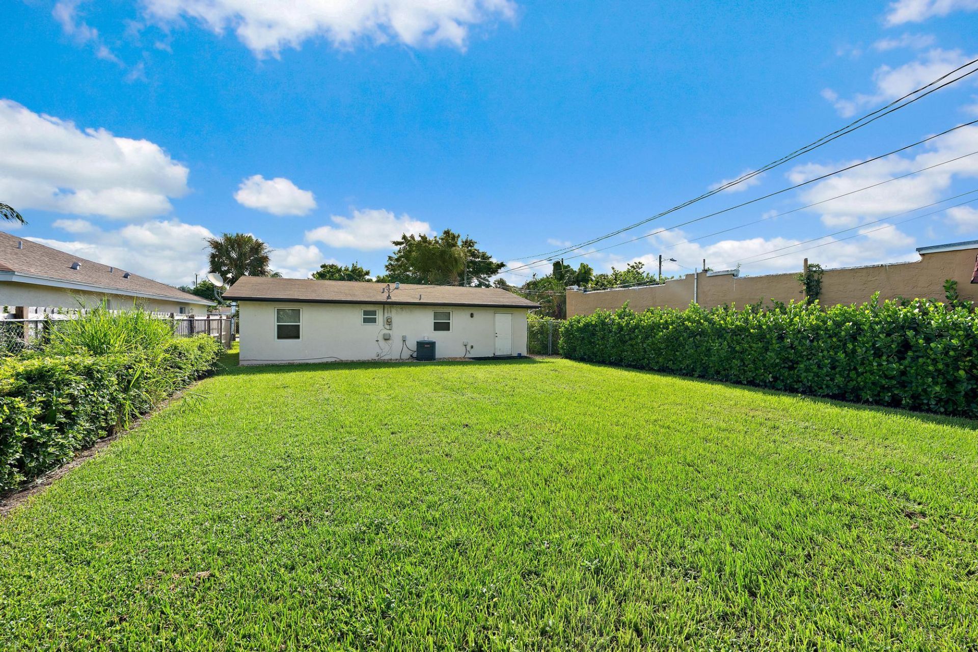 1615 S N Street, Lake Worth Beach, FL 00000 Photo